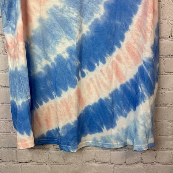 BloomChic Pink & Blue Tie Dye V-Neck Tank Top Plus Size 1X - Picture 4 of 5